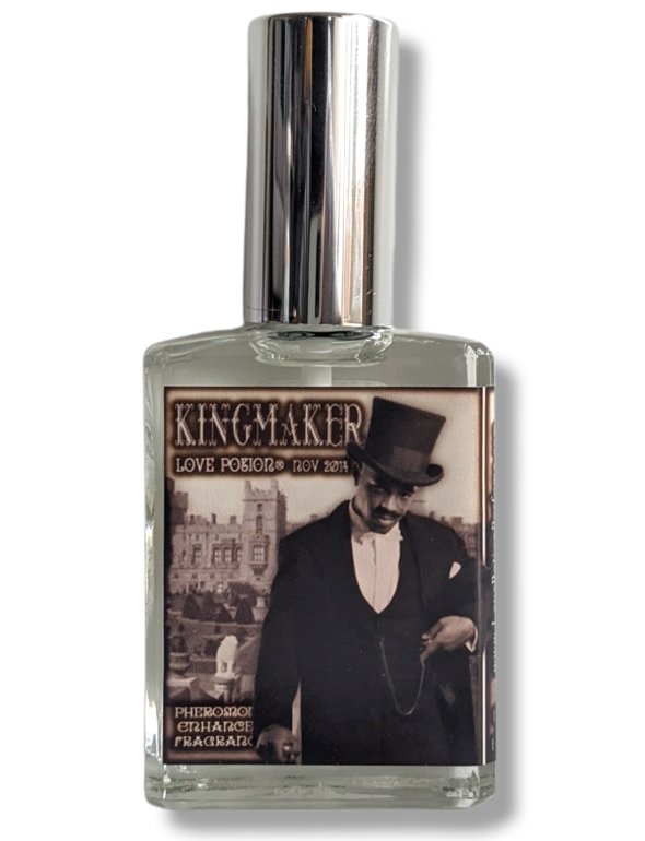 KINGMAKER-love-god-pheromone-blend-for-men-aromafero